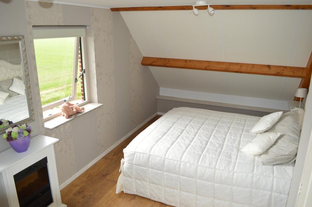 Bed and Breakfast Huize Ouwervelden Wouwsche Plantage Zimmer foto